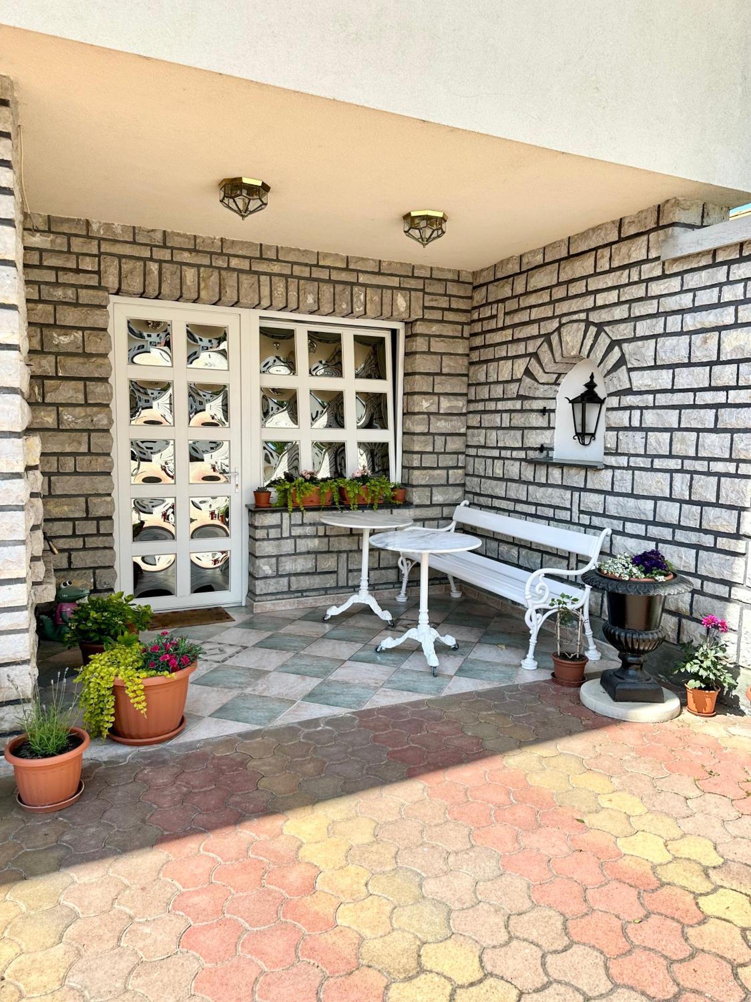 Ello Residence Veszprém Exterior foto